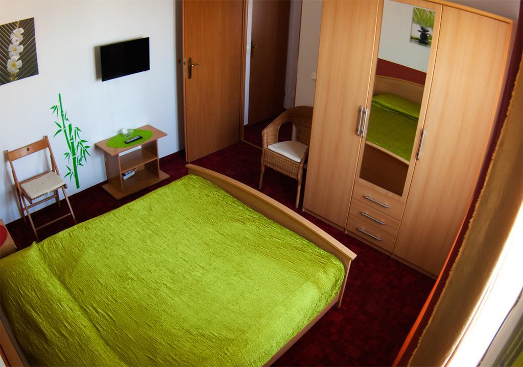 Apartamenty Lila Краков Экстерьер фото